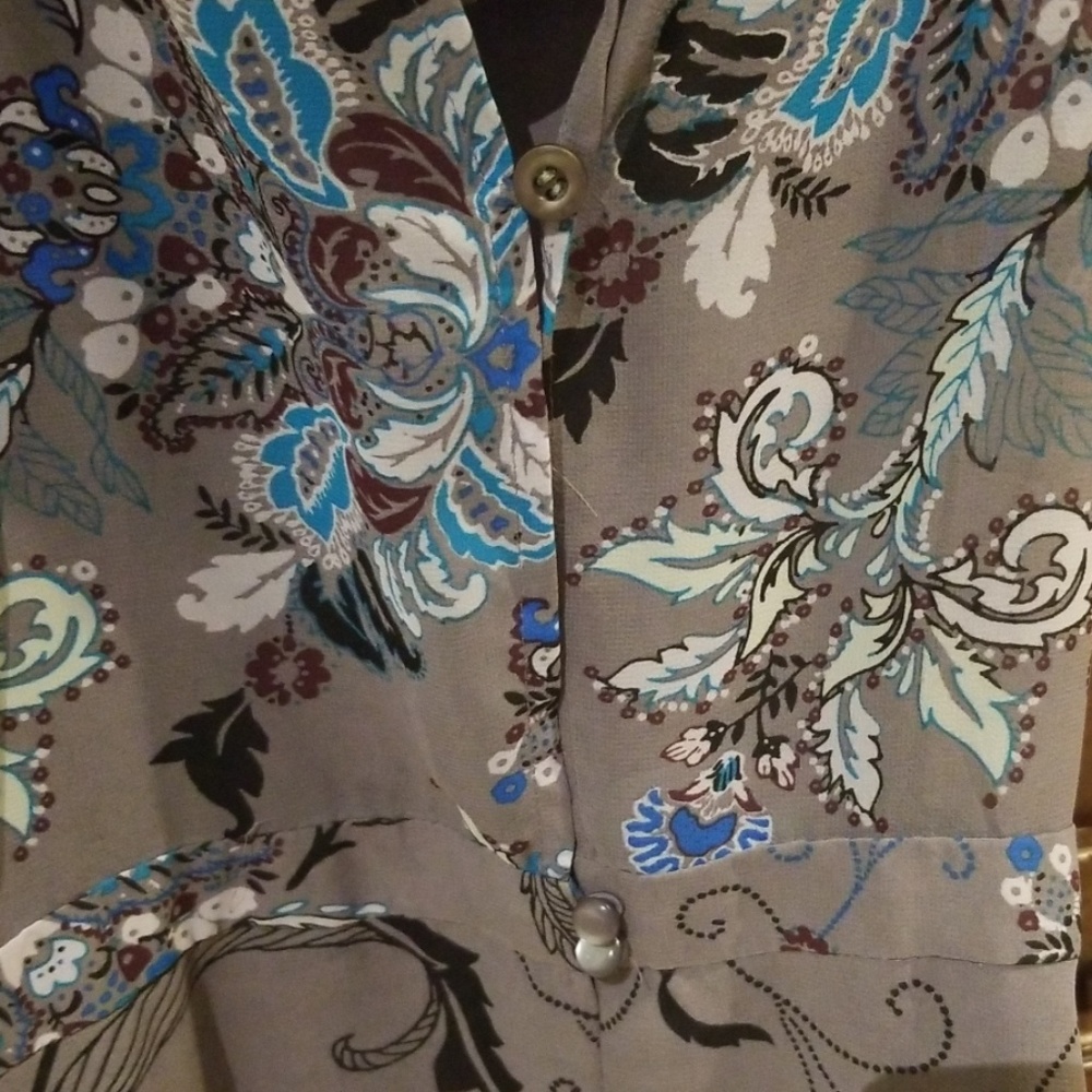 Blouse - Picture 3 of 4